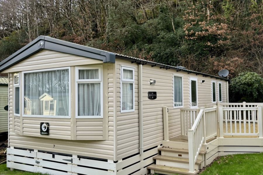 Swift Snowdonia 2018 – 35 x 12 (2 bed) Immaculate condition – includes leisure decking (POA)
