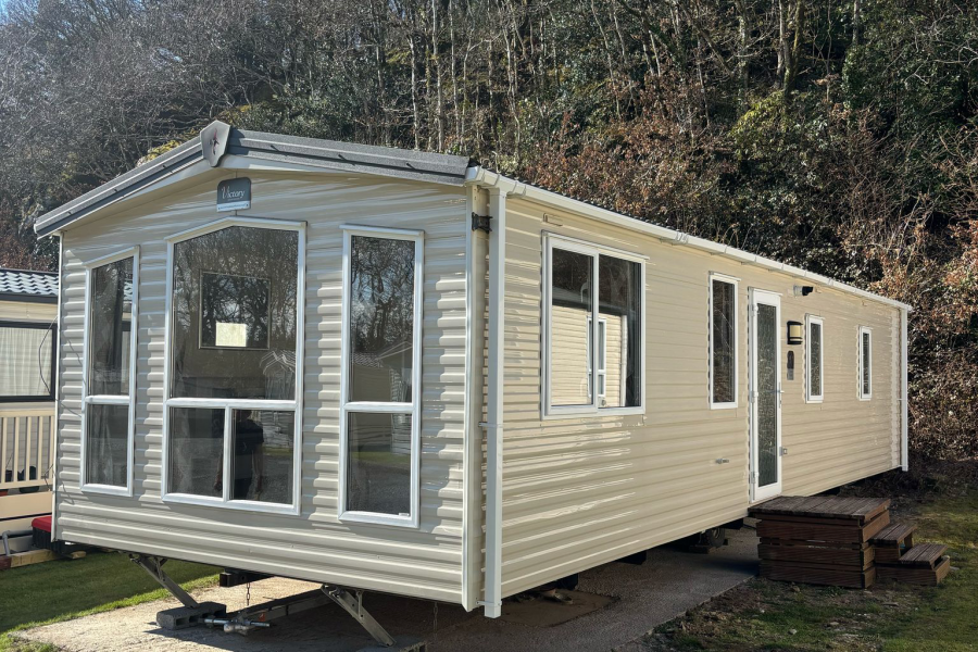 Victory Torino Super – 36 x 12 – 2016 2 bed Model (condition almost like new) – (Summer sale price £27,000 – Reduced from £29,000)..